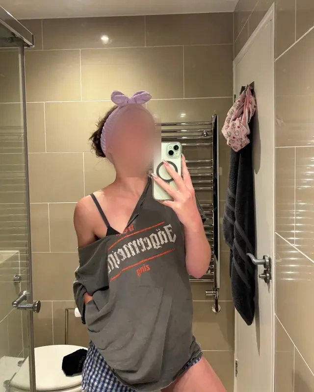 Rosalie - Image 2